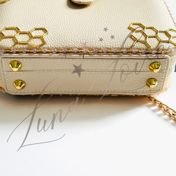 MARY FRANCES Garden Buzz Honeycomb & Winged Creatures Beaded Shoulder Bag NWT - Picture 7 of 9